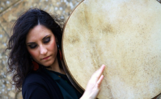 "Radica", il nuovo album di Francesca Incudine dedicato alle donne militanti