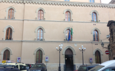 Enna verso le elezioni, il centrodestra si arena: le segreterie regionali tengono tutti in ostaggio