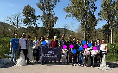 Plastic Free al Bosco Bellia: volontari e bambini trasformano la pulizia in un messaggio di speranza