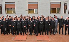 Il generale Domizi visita il comando dell'Arma: ringraziamenti e focus sulle sfide del territorio