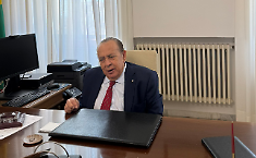 Crisafulli colpisce con il primo atto, aumenti record per i compensi e il presidente del consiglio prende pi&ugrave; del vicesindaco