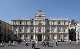 Catania, inchiesta "Università bandita"
revocata sospensione per 7 docenti