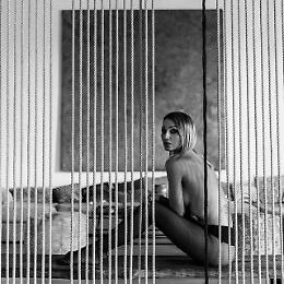 Anna Tatangelo, una Venere bionda che si mette.... a nudo