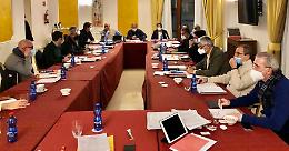 Musumeci agli assessori: &laquo;Voi il gregge e io il capo, anzi il capro...&raquo;