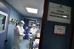 Covid, in Sicilia ricoveri in area medica giù e stabili nelle intensive