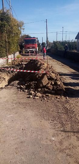 Vaccarizzo  (CT): lavori del consorzio di bonifica 9 lasciati all'abbandono