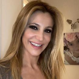 Matrimonio finito per Adriana Volpe? L'attacco del marito sui social