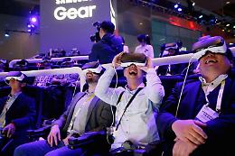 Dai telefonini pieghevoli alle auto connesse al nostro cervello: le novità hi tech in arrivo