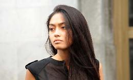 Ruby Ter, Ambra Battilana: «Le ragazze baciavano in bocca Berlusconi, lo toccavano sotto il tavolo»