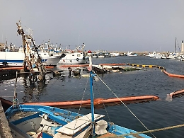 Palermo, al via il recupero del peschereccio della mafia