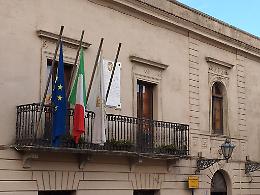 Falso: confermata condanna ex segretario del comune di Erice