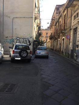 Catania: la terza circoscrizione continua ad ignorare la situazione di Via Sisto