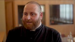 Parroco di Lampedusa dorme sul sagrato
&laquo;Fin quando profughi Sea Watch non 
scenderanno a terra in un porto sicuro&raquo;