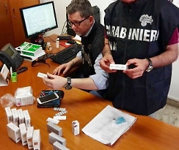 Siracusa, a casa aveva sostanze dopanti, denunciato bodybuilder