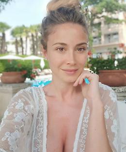 Diletta Leotta acqua e sapone fa impazzire i followers e va anche a... Miss Italia