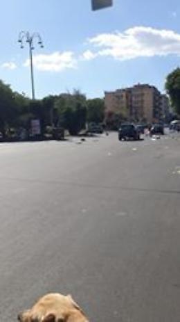 Catania, Piazza Eroi d'Ungheria: dopo il mercato lo scempio