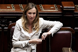 Sanit&agrave; in Sicilia, ira Prestigiacomo: &laquo;Siracusa bancomat per Catania&raquo;