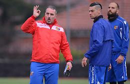 Calcio Catania, il primo allenamento del nuovo tecnico Mario Petrone