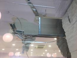 Riposto, colpo al megastore, "svuotato" negozio di scarpe