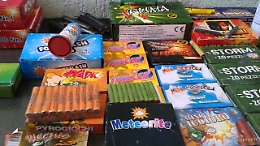 Mini ciccioli, stelline, petardi, fontane, comincia la corsa ai "botti" di Capodanno