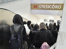 Catania, tutti pazzi per la metro: per le feste di Natale 20.000 passeggeri al giorno