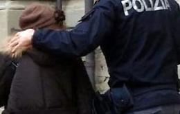 Catania, poliziotti “angeli custodi" di un'anziana aiutata a tornare a casa