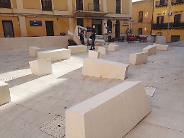 Non c'&egrave; pace per piazza Lena