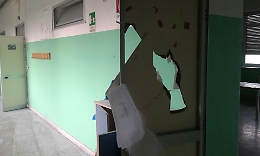 Catania, anno scolastico si apre con altro raid alla "Livio Tempesta"