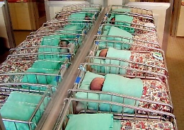 Via alla chiusura dei punti nascita non previsti nella rete ospedaliera