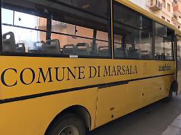 Marsala, scuolabus senza assicurazione: vigili multano il Comune
