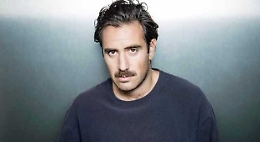 Tommaso Paradiso, il nuovo "corso" passa anche da Catania