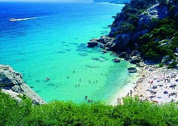 Diciottenne catanese in vacanza a Nuoro partorisce: &laquo;Non sapevo di essere incinta&raquo;