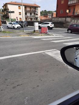 Catania: incrocio di via Leucatia senza semaforo da oltre un mese