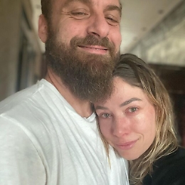 Covid, De Rossi negativo dopo 37 giorni: l'annuncio della moglie Sara con gli occhi lucidi