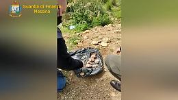 Messina, in un sacco di plastica cinque bombe a mano della seconda guerra mondiale