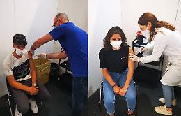 Vaccini: a Catania la carica dei 30 mila over 16
Per i fragili però mancano fiale di Moderna