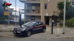 Arrestato perché ospitava illegalmente sette extracomunitari