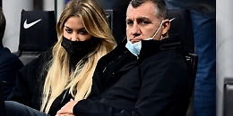 La moglie Costanza Caracciolo rivela: «Anche io e Bobo Vieri separati in casa per colpa del...»