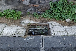 Catania: denuncia del comitato Vulcania: &ldquo;Troppi tombini &nbsp;divelti"