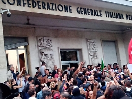 Assalto Cgil: giudici, il processo non sarà a porte chiuse