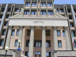 La "Carica delle 104", altri 440 a giudizio