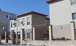 Licata, minaccia e ferisce la mamma per comprarsi la droga: arrestato