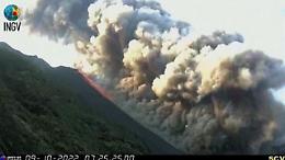 Stromboli, la colata lavica ripresa dall'Ingv