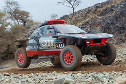 Dakar: auto; non tappa a Loeb, Sainz cerca di proseguire