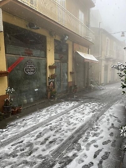 Troppo freddo a Enna: il sindaco chiude le scuole per due giorni