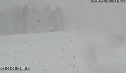 Etna, la neve ricopre Piano Provenzana