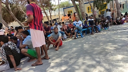 Migranti, Schifani vola a Lampedusa per un sopralluogo nell'hotspot che sta scoppiando