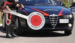 Minaccia il figlio con una pistola, donna arrestata a Favignana