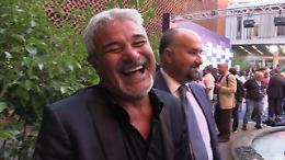 Pino Insegno: «Conosco Meloni da oltre 20 anni ma sono in Rai grazie alla parola meritocrazia»