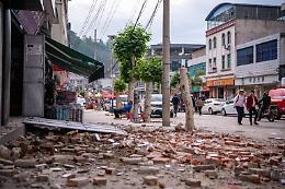 Terremoto in Cina orientale, sono crollati 156 edifici